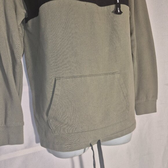 PINK/Victoria's Secret zippered front fleece jacket, green w/stripes in size XS - Picture 13 of 16